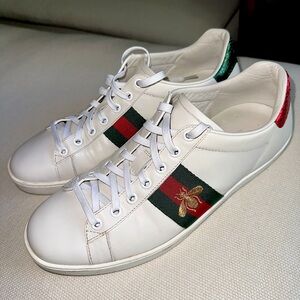 Authentic Women’s Gucci Ace Embroidered Sneaker